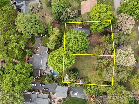 3rd image of 724 Dogwood Ln