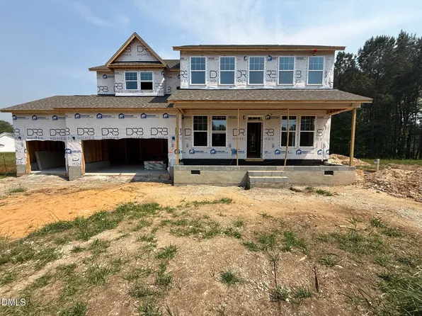 140 Bronze Leaf Dr, Lillington, NC 27546