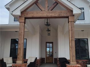 4613 Northfields Ln, Norman, OK 73072