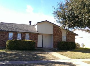 7442 Emory Oak Ln, Dallas, TX 75249
