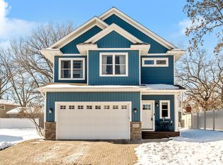 6263 Nathan Ln N, Maple Grove, MN 55369