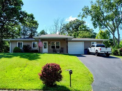 263 E Skyline Dr, Ballwin, MO, 63011