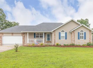 24910 Raleigh Rd, Waynesville, MO 65583