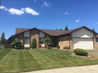 14905 Lane Dr, Warren, MI 48088