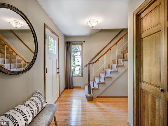 2nd image of 3145 Blackheath Dr