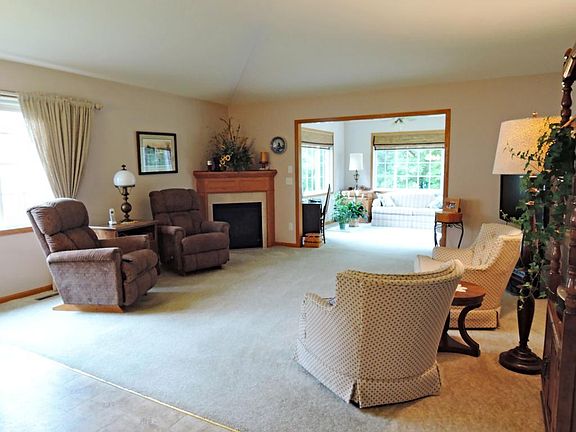 3rd image of 254 Cedar Cove Ln