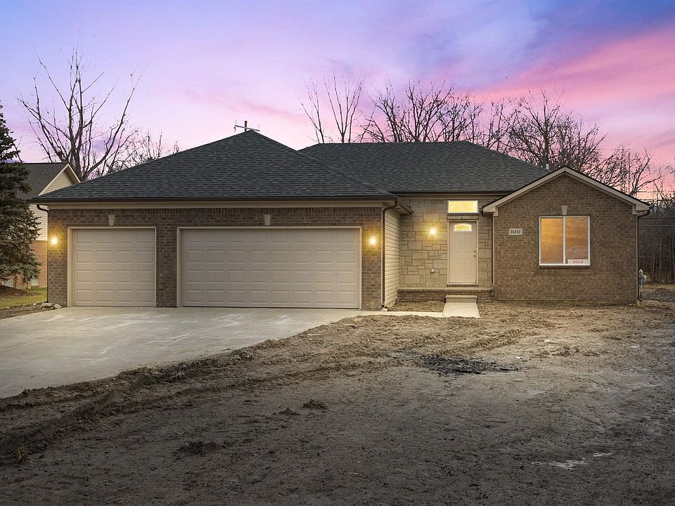 1st image of 36262 Egan Dr
