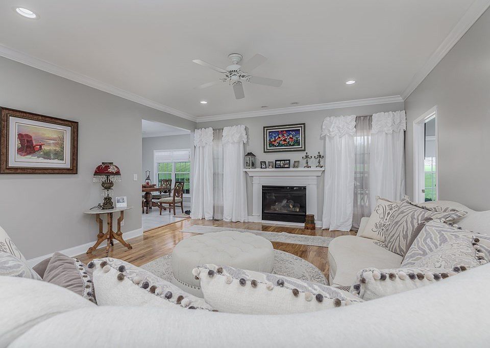 483 Lochmere Dr, Morristown, TN 37814 MLS 612024 Zillow