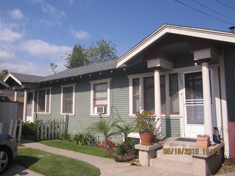 2nd image of 372 1/2 Newport Ave