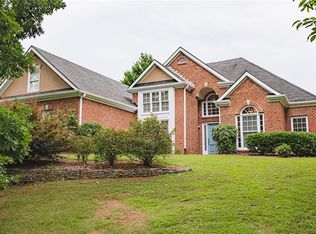 5495 Chestwick Pl, Cumming, GA 30040