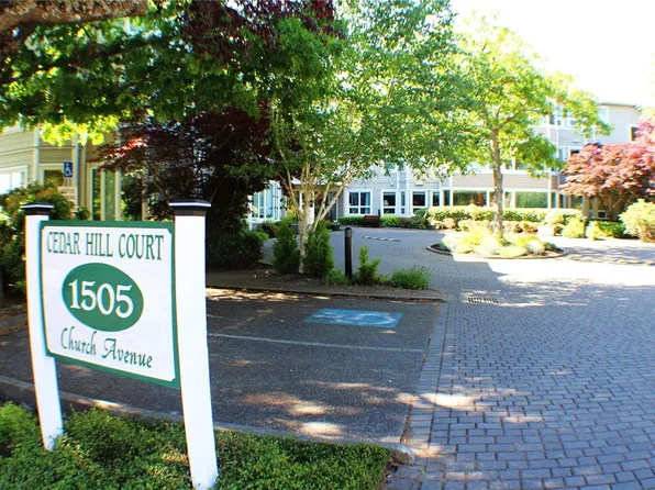 1505 Church Ave #101, Saanich, BC V8P 2G7