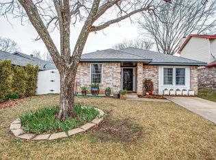 6813 Black Wing Dr, Fort Worth, TX 76137
