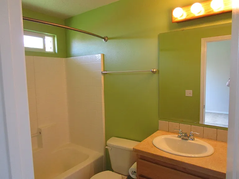 11752 W Tahiti St — Photo 14
