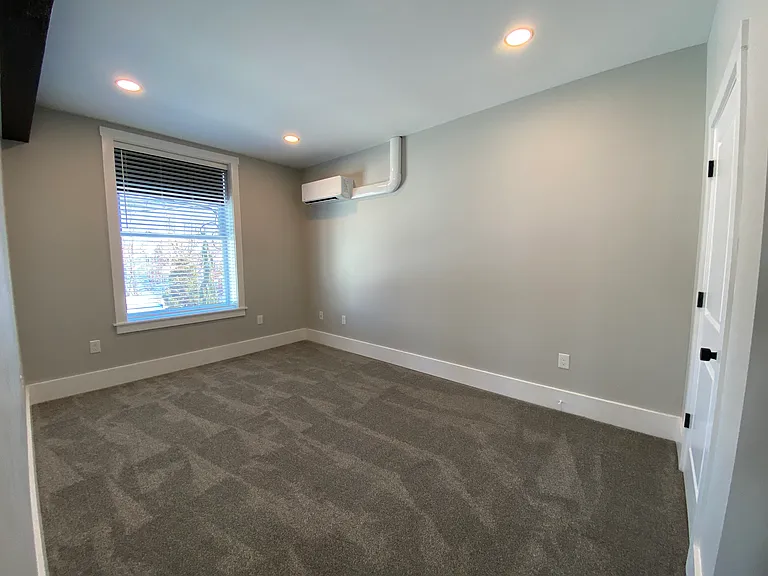 219 N Hanover St #3 — Photo 11