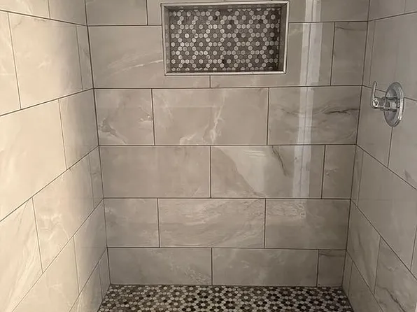 1902 Highway 55 E, Falkville, AL 35622