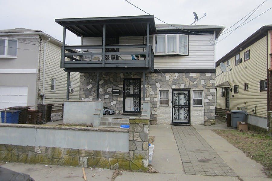 1st image of 126 Beach 61st St