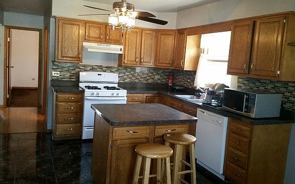 5th image of 700 Peoria St #A