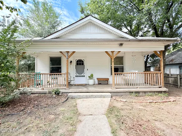 414 S Highland Ave, Joplin, MO 64801