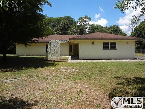 2nd image of 8239 W Jamestown Cir