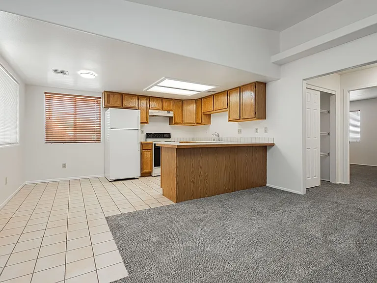 1440 Ogallala St #2 — Photo 20