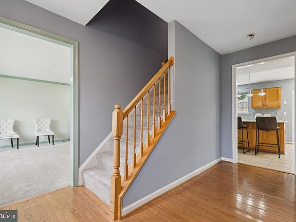 3rd image of 14 Devonshire Ln