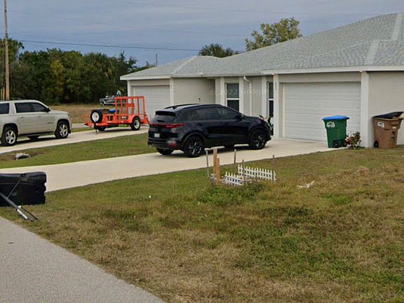 5th image of 805 SW 8th Pl