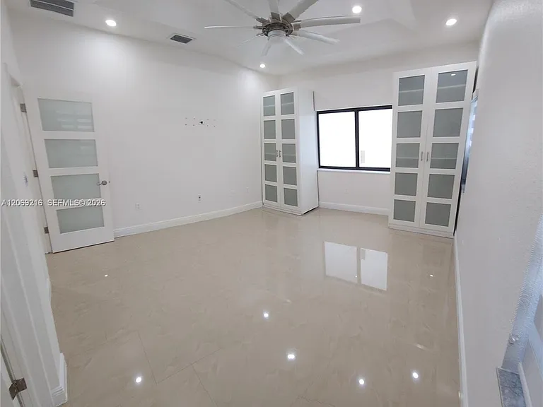 10752 SW 228th Ter — Photo 35