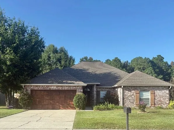 48 Tantallon Dr, Ocean Springs, MS 39564