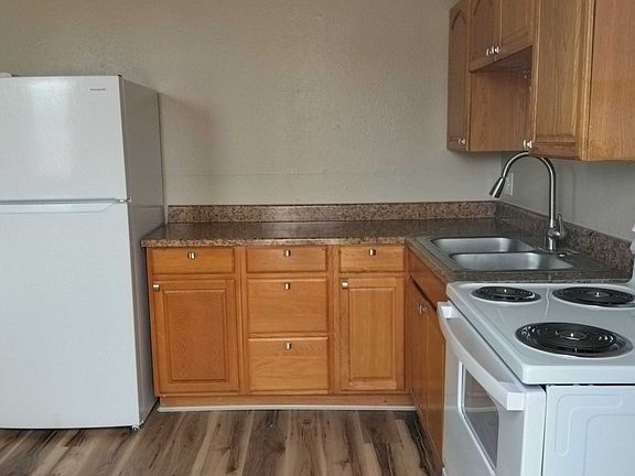 4th image of 1427 E Evans Ave Unit A