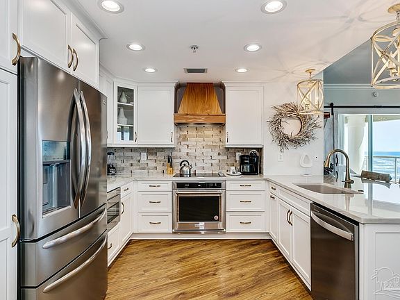 4th image of 2 Portofino Dr Suite 1604