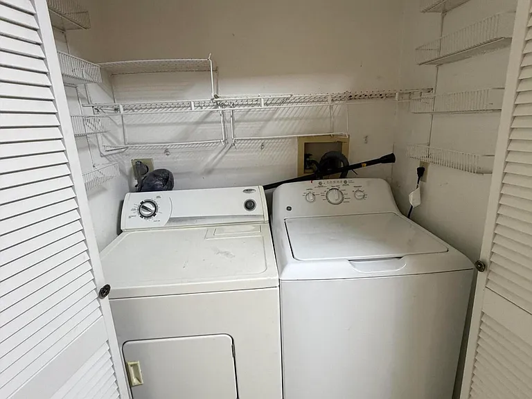 8773 Shadow Wood Blvd #303 — Photo 9