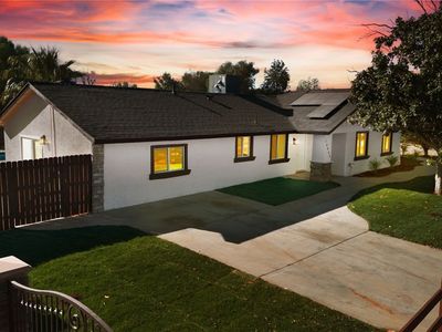 10042 54th St, Riverside, CA, 92509