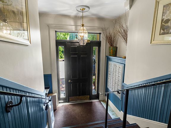 4th image of 197 Pine Street #45