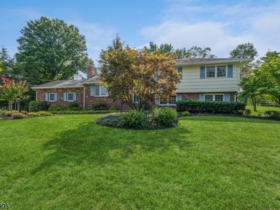 15 Holly Dr, Belle Mead, NJ, 08502