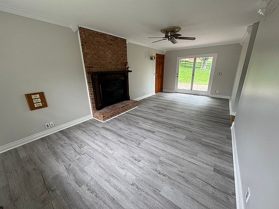 2nd image of 1574 Christine Dr