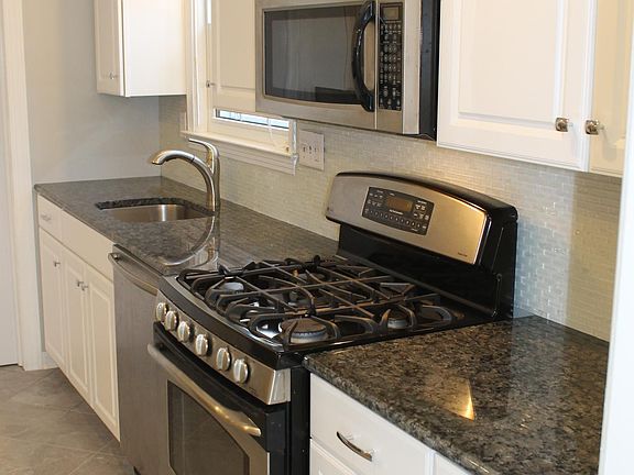 5th image of 11206 Wimberly Dr