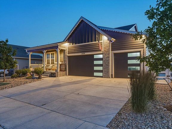 3rd image of 2550 Doe Ridge Way