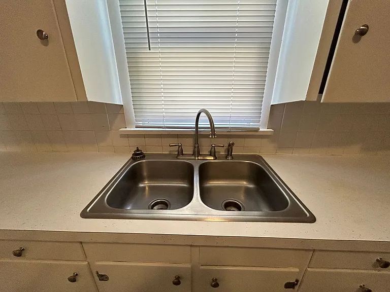 117 W Adams Ave — Photo 49