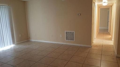 3rd image of 405 Executive Center Dr APT 110