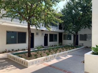 Casa Dorado, Reseda, CA 91335