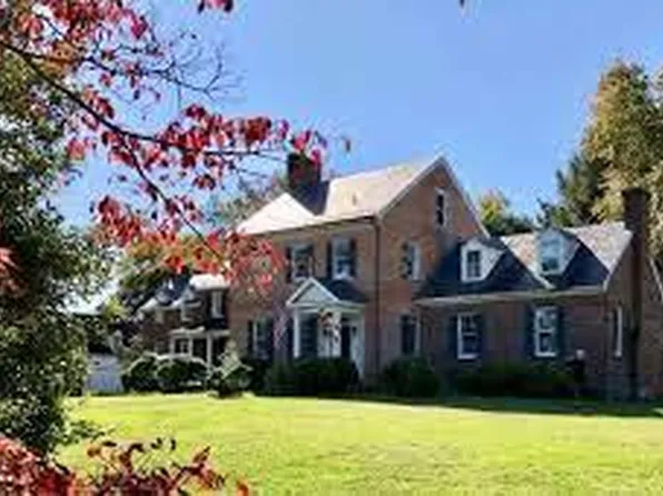 2173 Johns Hopkins Rd, Gambrills, MD 21054