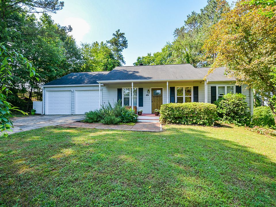 1st image of 138 Apple Valley Dr