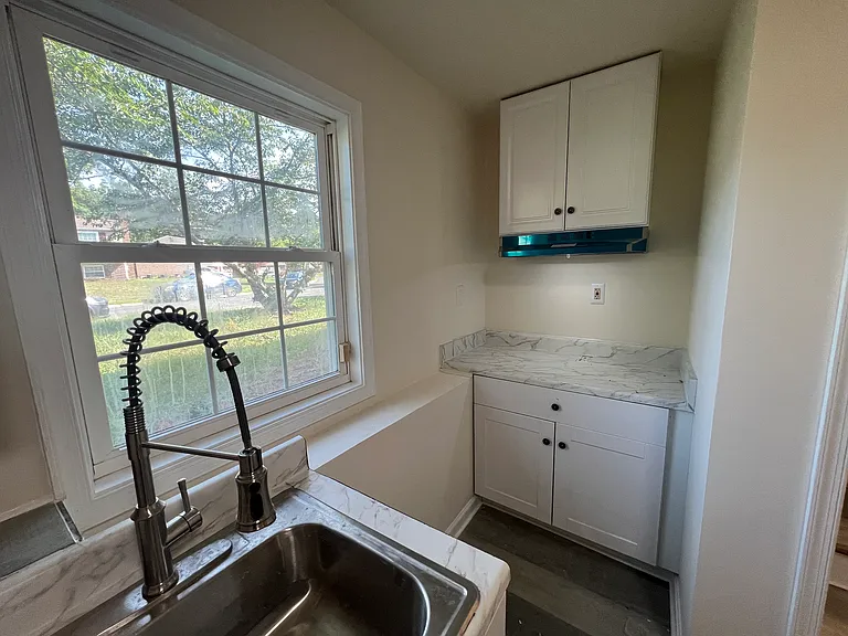 Norwood Ct — Photo 8