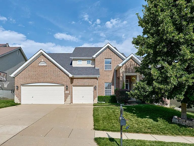 5233 Mirasol Manor Way — Photo 2