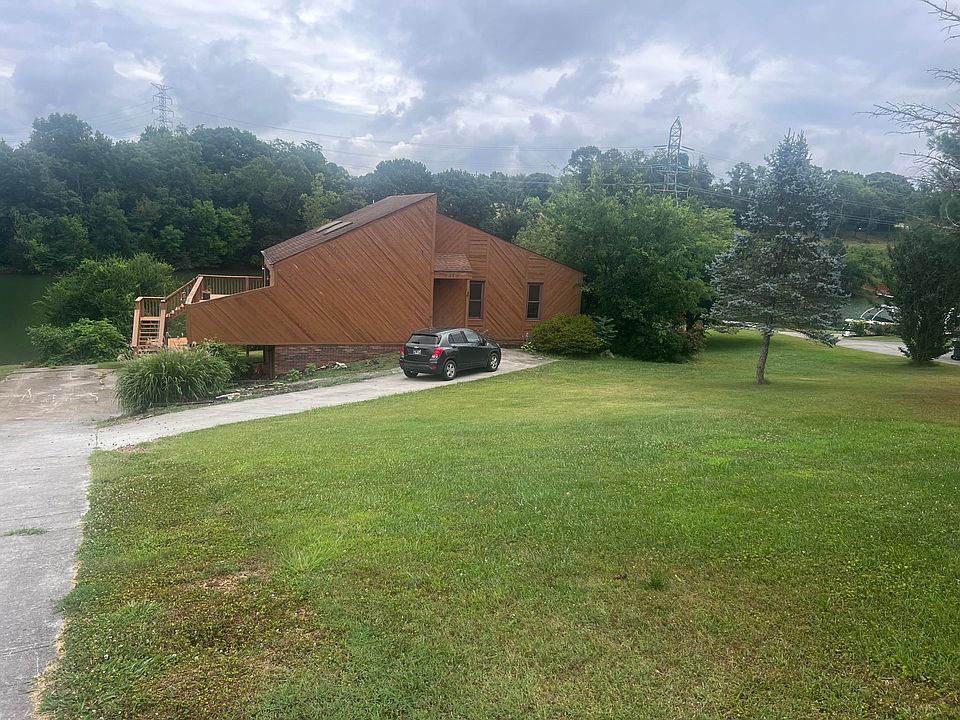 1st image of 2574 Lakemont Cir