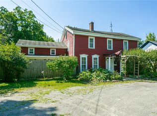 2153 Five Mile Line Rd, Penfield, NY 14526