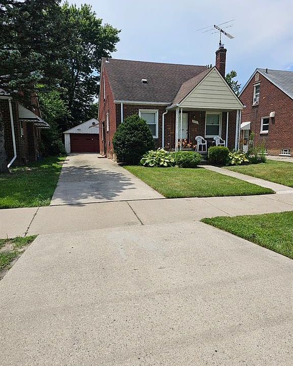 1st image of 21970 Moross Rd