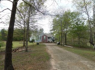 1391 Cronic Town Rd, Auburn, GA 30011