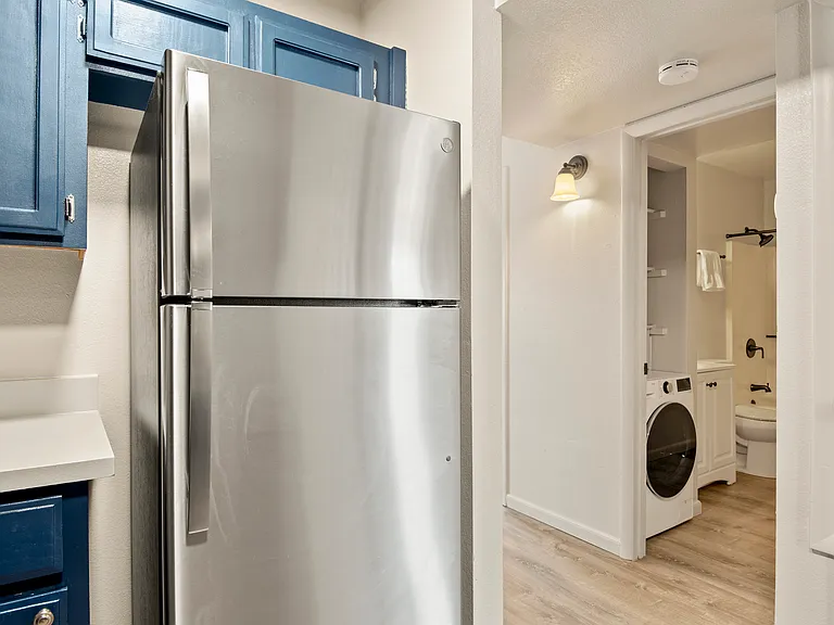 1230 S Lone Tree Rd #1 — Photo 1