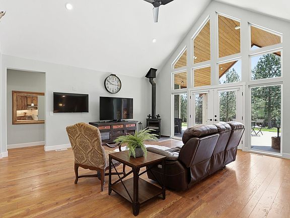 4th image of 8802 W Benton Way